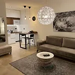 شقة Rose Downtown بودغوريتْسا