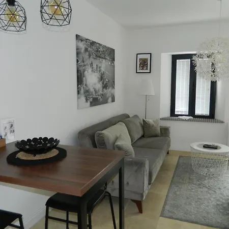 Rose Downtown Apartamento *