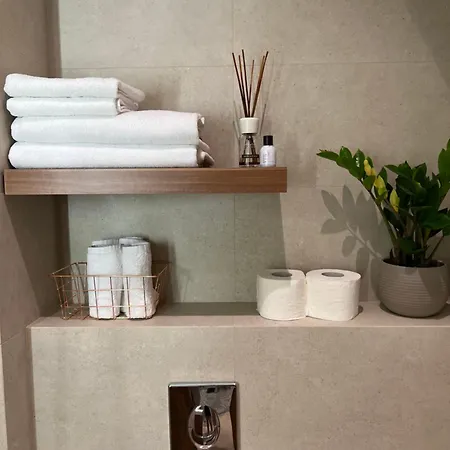 Rose Downtown Apartamento *